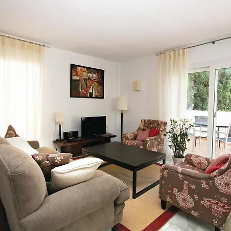 Lovely Apartment In Marbella-Las Chapas