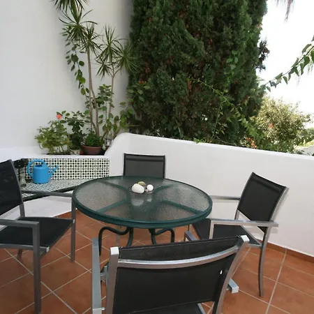 Apartment Lovely Apartment In Marbella-Las Chapas *