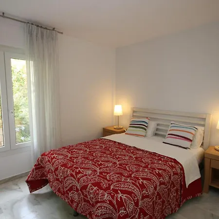 Lovely Apartment In Marbella-Las Chapas Apartment